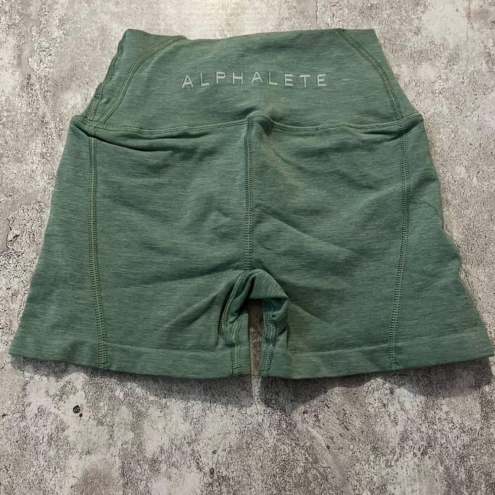 Alphalete Revival Shorts - Jade Green